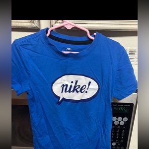 Nike tshirt
